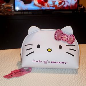 Hello Kitty, BRAND NEW make-up bag with Bling pink bow 🎀